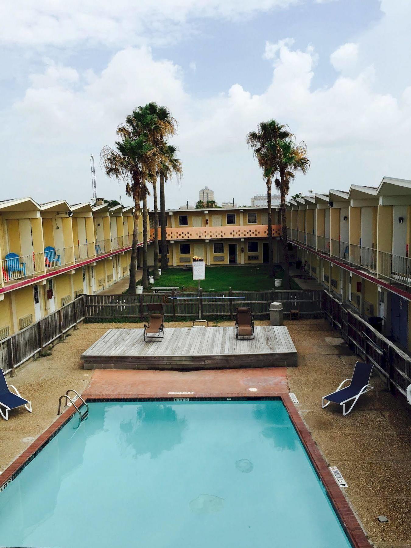 Pearl Inn Galveston Buitenkant foto